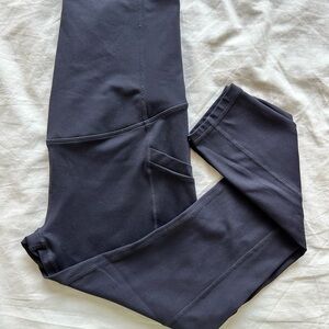 Fabletics Women’s Maternity Black 7/8 leggings